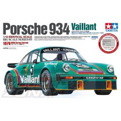 Tamiya - 1:12 Porsche 934 Vaillant - makett