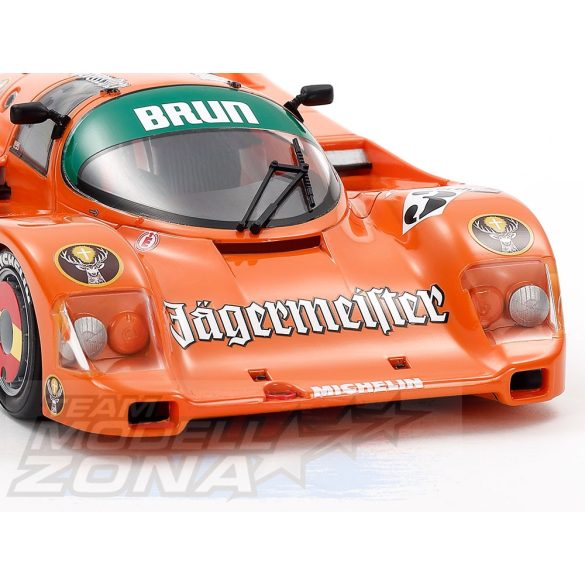 Tamiya 1:24 Porsche 962C Jägermeister makett
