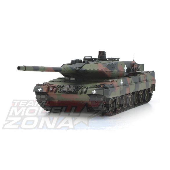 Tamiya 1: 35 Leopard 2 A6 Tank 'Ukraine' makett
