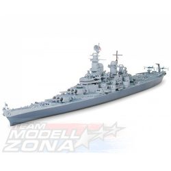 Tamiya - 1:700 US Missouri Battleship WL makett