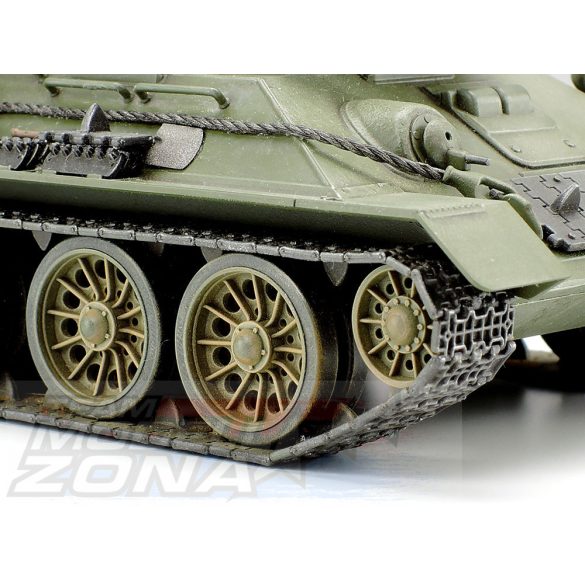 Tamiya - 1:48  T-34/85 szovjet páncélos - makett