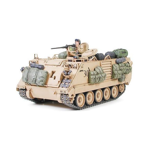 Tamiya M113A2 Armored Person Carrier - Desert Version - makett