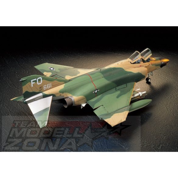 Tamiya - 1:32 McDonnell F-4 C/D Phantom II - makett