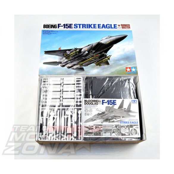 Tamiya - 1:32 F-15E Strike Eagle - makett