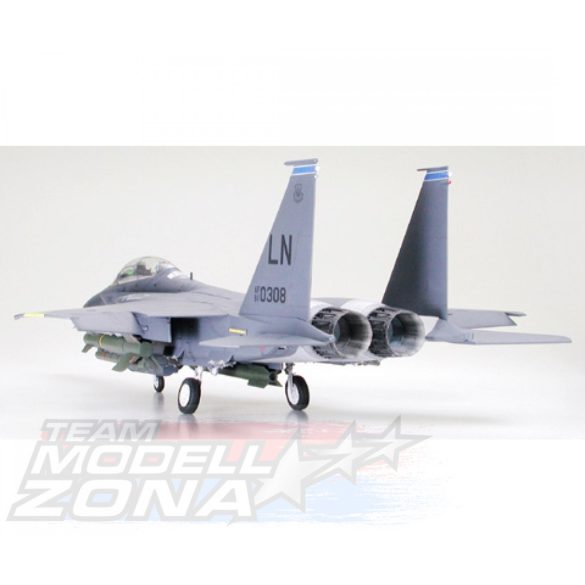 Tamiya - 1:32 F-15E Strike Eagle - makett