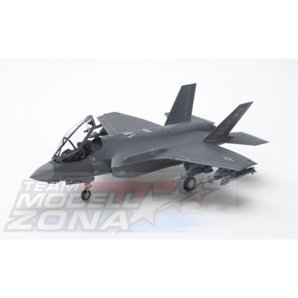 Tamiya 1:72 F-35A Lightning ll  makett