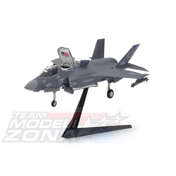 Tamiya 1:48 1/72 Lockheed Martin F-35 B makett