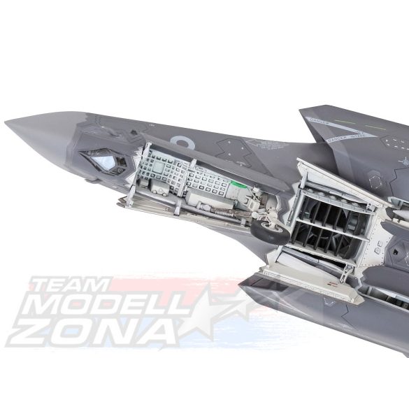 Tamiya 1:48 1/72 Lockheed Martin F-35 B makett