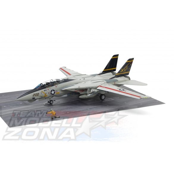 1:48 F-14A Late Carrier Launch Set - Tamiya