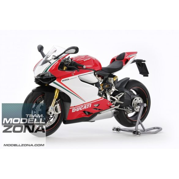 Tamiya - 1:12 Ducati 1199 Panigale S Tricolore - makett