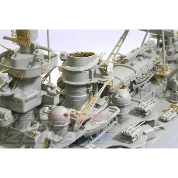 Dragon - 1:350 German Battleship Scharnhorst 1940 makett