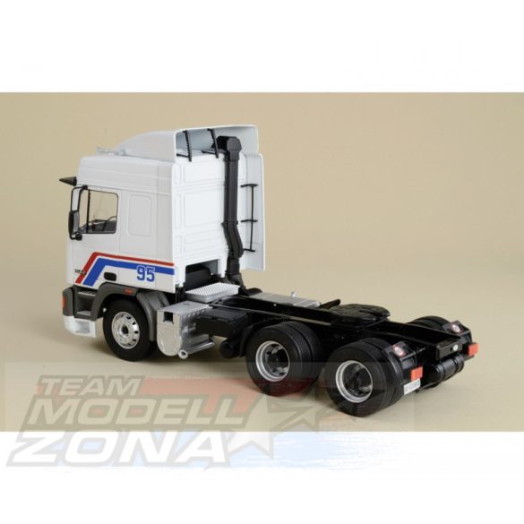 Italeri 1:24 DAF 95 Master Truck Tractor Tr. makett