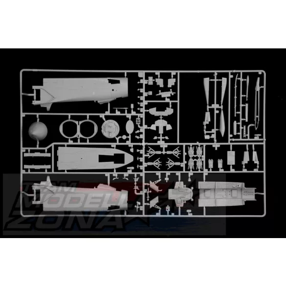 Italeri 1:32 Tornado GR.1 Desert Storm makett