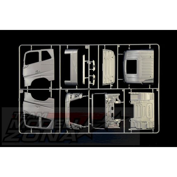 Italeri - 1:24 VOLVO FH4 GLOBETROTTER XL - kamion makett