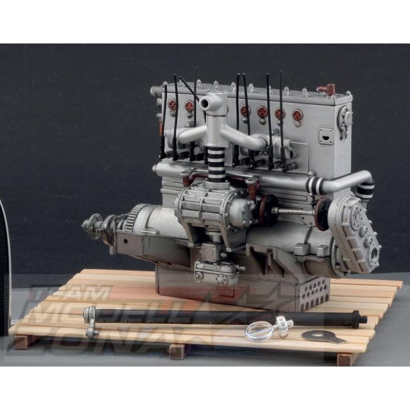 Italeri 1:12 Bugatti Type 35B - Targa Florio 
