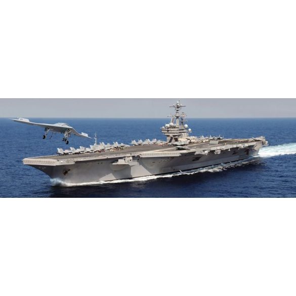Italeri - 1:720 U.S.S. GEORGE H.W. BUSH CVN-77- makett