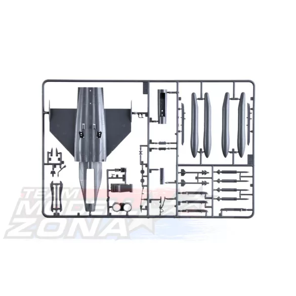 Italeri 1:72 F-15E Strike Eagle makett