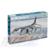 Italeri 1:72 AV-8B Harrier II makett