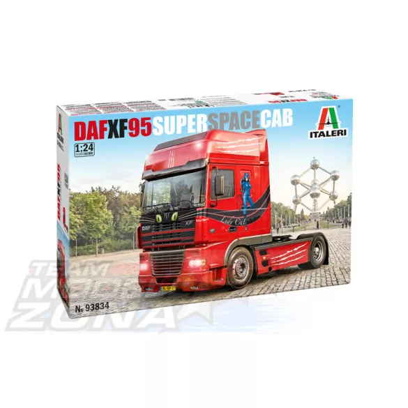 Italeri 1:24 DAF XF 95 SUPER SPACE CAB makett