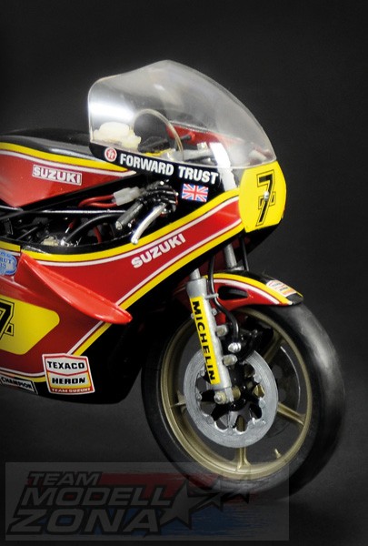 売れ筋介護用品も！ 1/9 イタレリ スズキ B.SHEENE 1978 #7 XR27 RG500