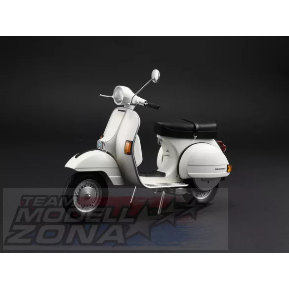 Italeri 1: 9 VESPA PX 125/150 1978  makett