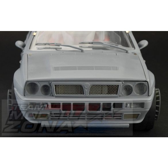 Italeri - 1:12 Lancia Delta HF integrale 16v - makett