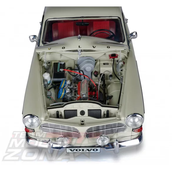 IXO - 1:8 Volvo 122S Amazon - hangos, fénnyel - fémelemekkel - prémium építőkészlet