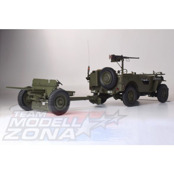 IXO - 1:8 Jeep Willy - fénnyel és pótkocsival és M3A1, M2 páncéltörővel - prémium építőkészlet