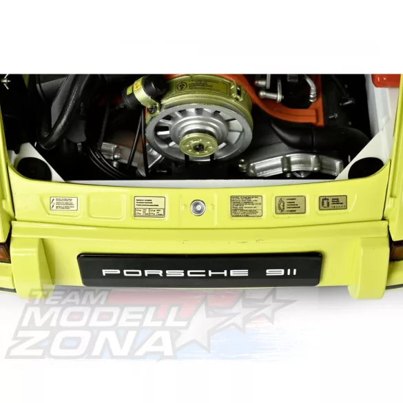 IXO 1:8 Porsche 911 RS 2.7 Yellow/ Black prémium építőkészlet