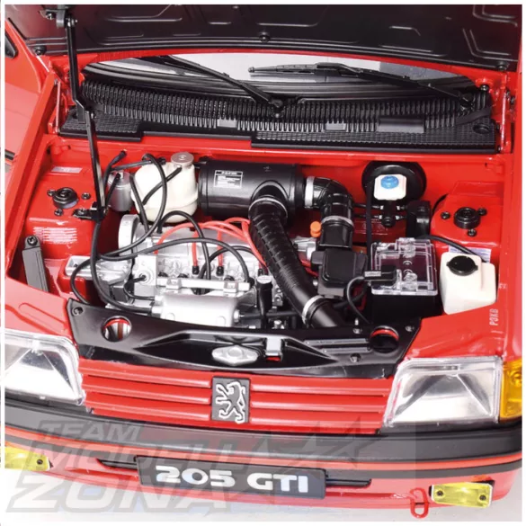 IXO 1:8 Peugeot 205 GTI piros prémium építőkészlet