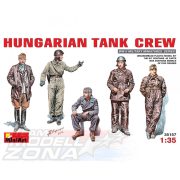 MiniArt 1:35 Hungarian Tank Crew (5) makett