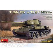 MiniArt 1:35 T-34/85 w/D-5T Plant 112 Sp.44 Int. makett