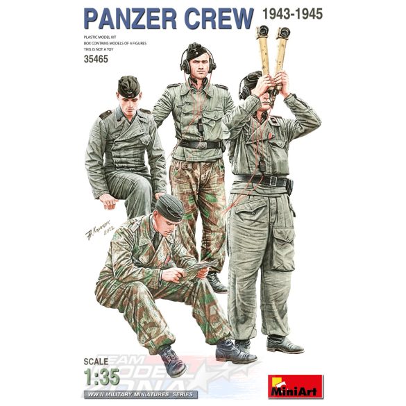 MiniArt 1:35 PANZER CREW 1943-1945 makett